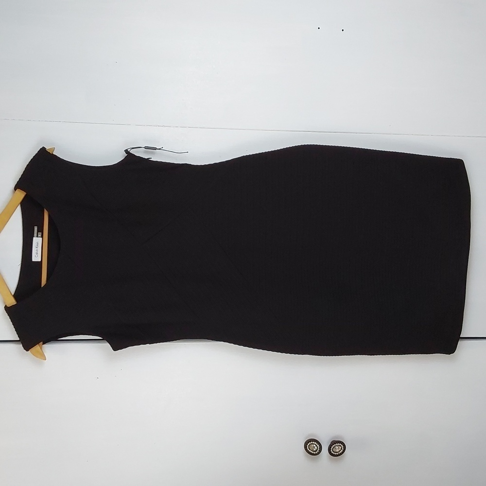 Calvin Klein | Classic Fitted Rib Texture Black Midi Dress Minimalist Chic Sz.6